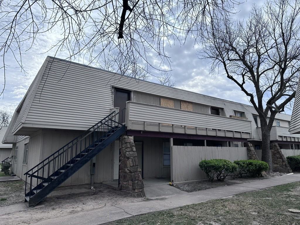 6619 S Zunis Ave #2806 - Photo 3 of 12