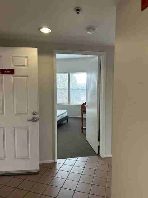 412 Norwegian Ave #3002 - Photo 3 of 18