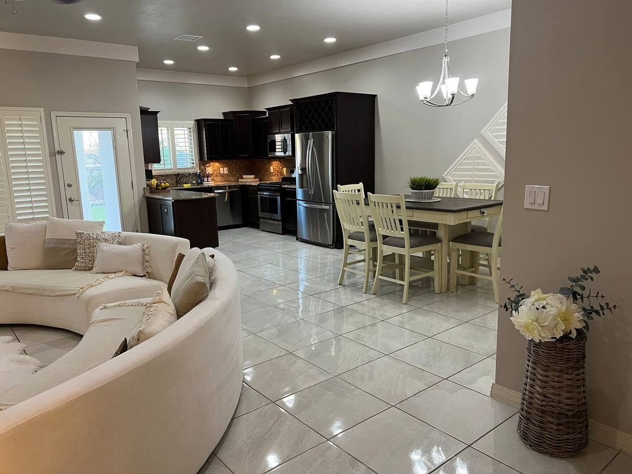 14258 Loma Esmeralda Drive - Photo 3 of 18