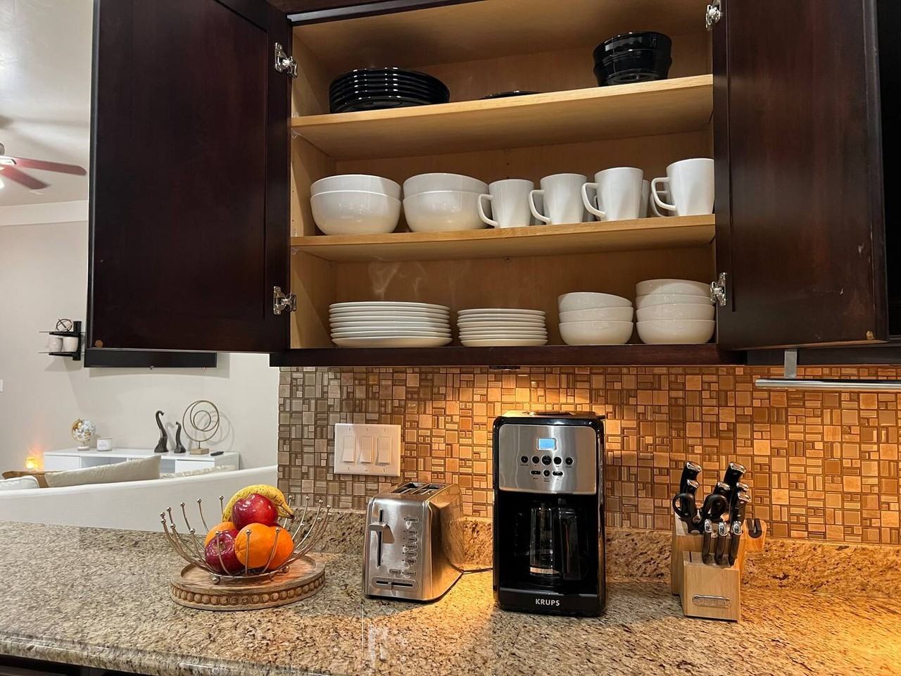 14258 Loma Esmeralda Drive - Photo 7 of 18