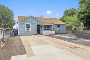 4842 Steele St - Photo 1 of 1