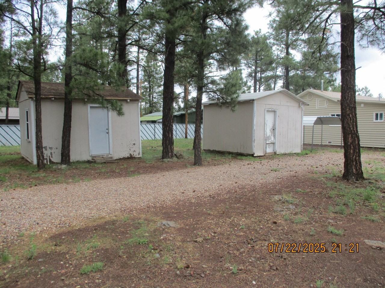 330 S Woodland Rd - Photo 2 of 15