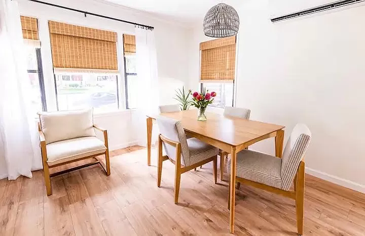 427 W Riverside Dr #A - Photo 3 of 7