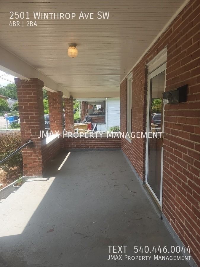 2501 Winthrop Ave Sw - Photo 2 of 27