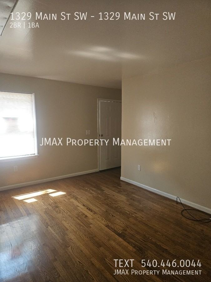 1329 Main St Sw - Photo 2 of 9