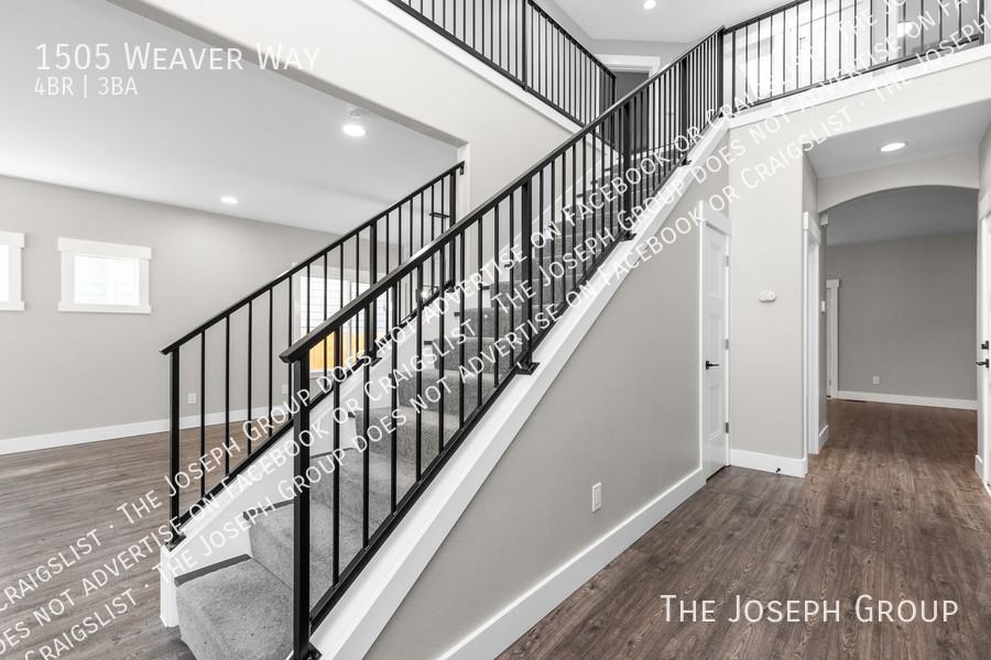 1505 Weaver Way - Photo 2 of 41