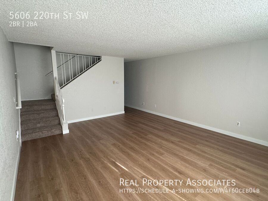 5606 220th St Sw - Photo 3 of 12