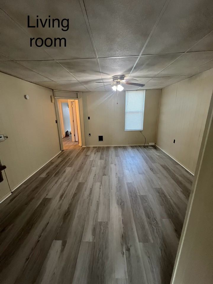 1005 S Queen St #B - Photo 2 of 19