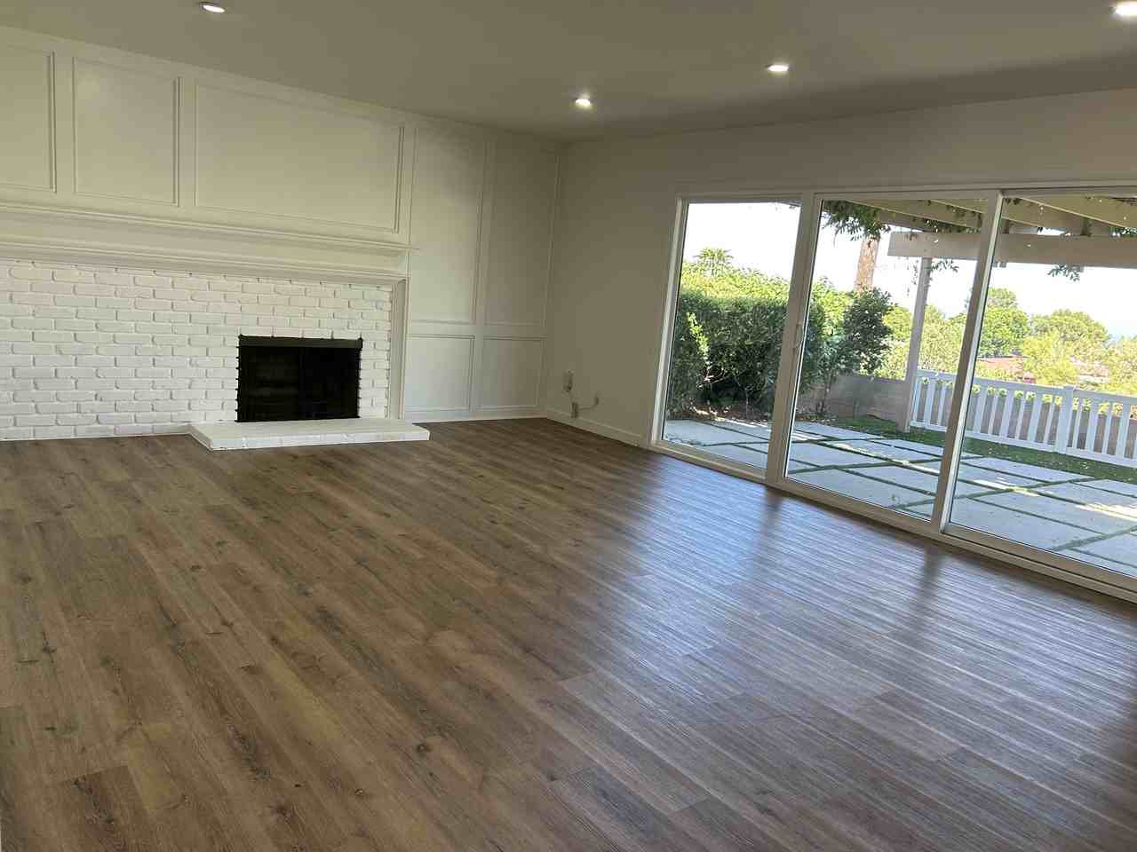 6919 Grovespring Dr #NA - Photo 5 of 22