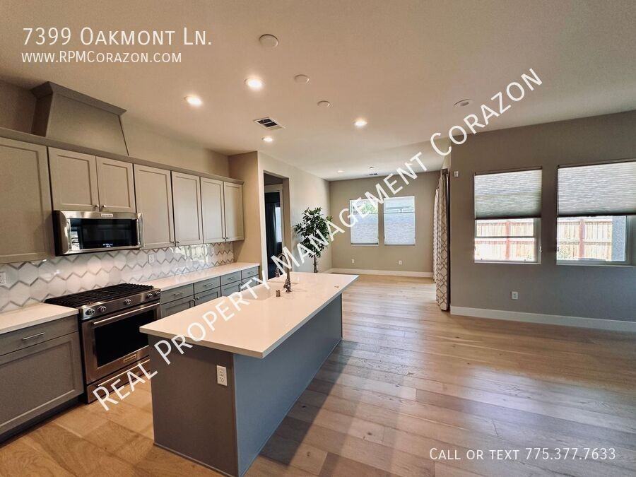 7399 Oakmont Ln - Photo 2 of 24