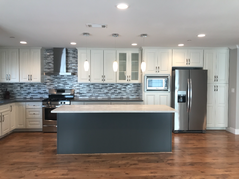 218 Bradford Drive - Photo 4 of 22