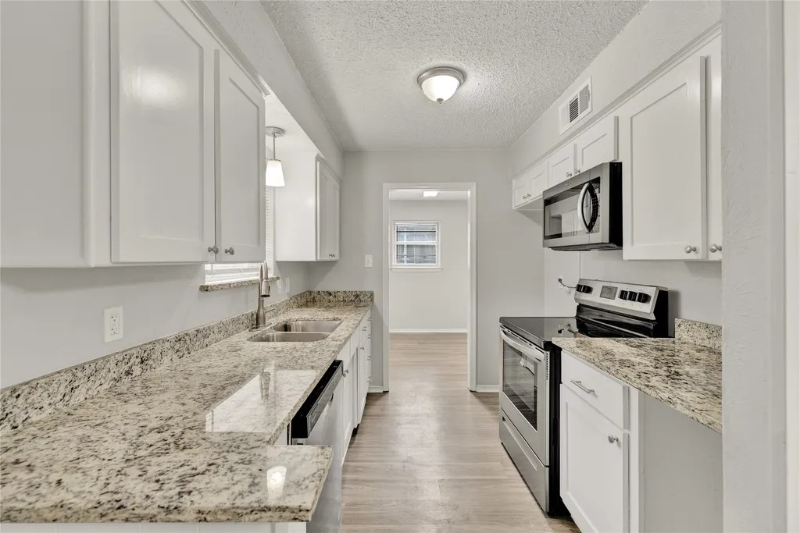 205 San Jacinto Court - Photo 5 of 19