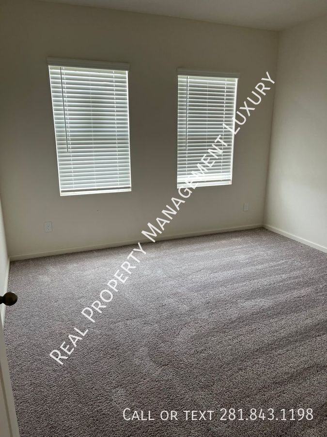 5903 Grant Grala Dr - Photo 6 of 25