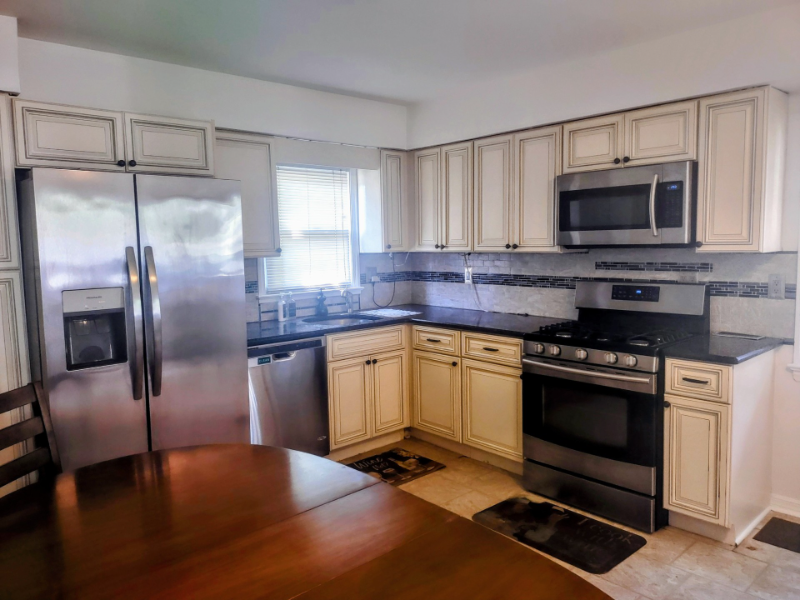 11 Jefferson St 1st Fl #1 - Photo 2 of 16