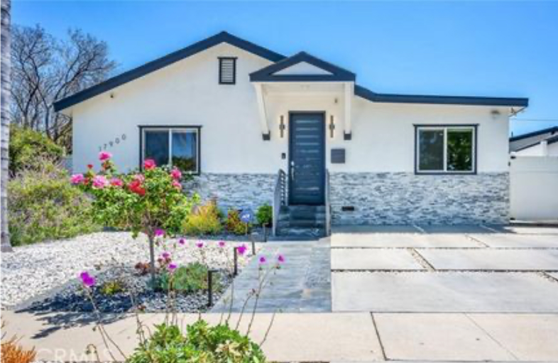 17900 Bullock St - Photo 2 of 45