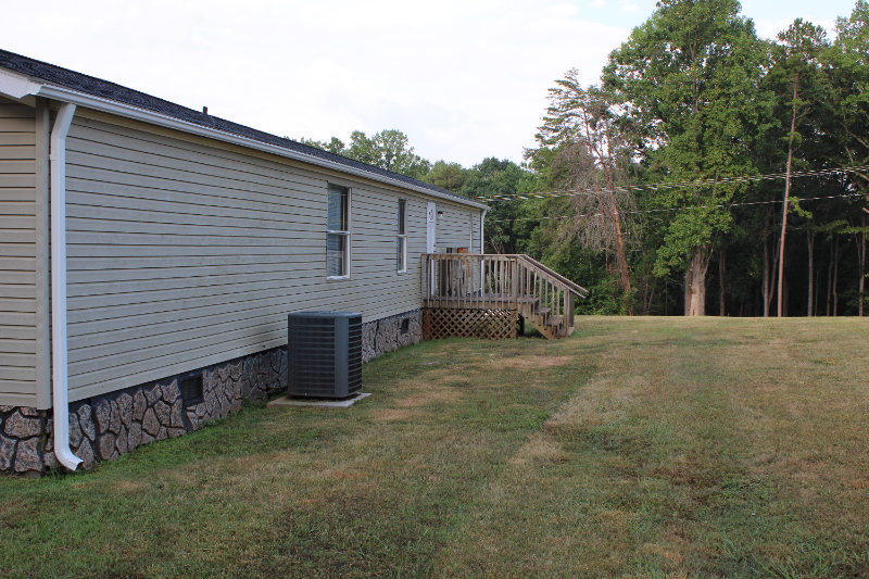 2114 Nc Hwy - Photo 2 of 19