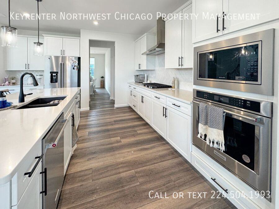 12503 Eileen St - Photo 3 of 33