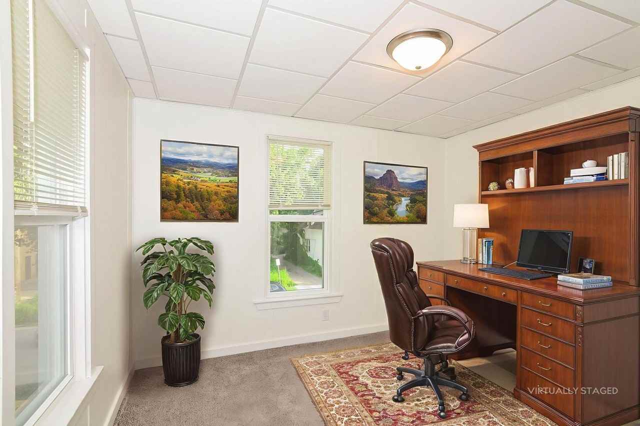 613 17th Ave Ne - Photo 4 of 25
