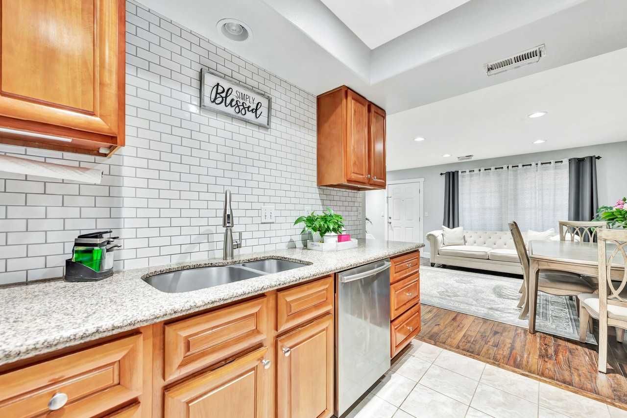 Villas at Pine - Photo 5 of 50