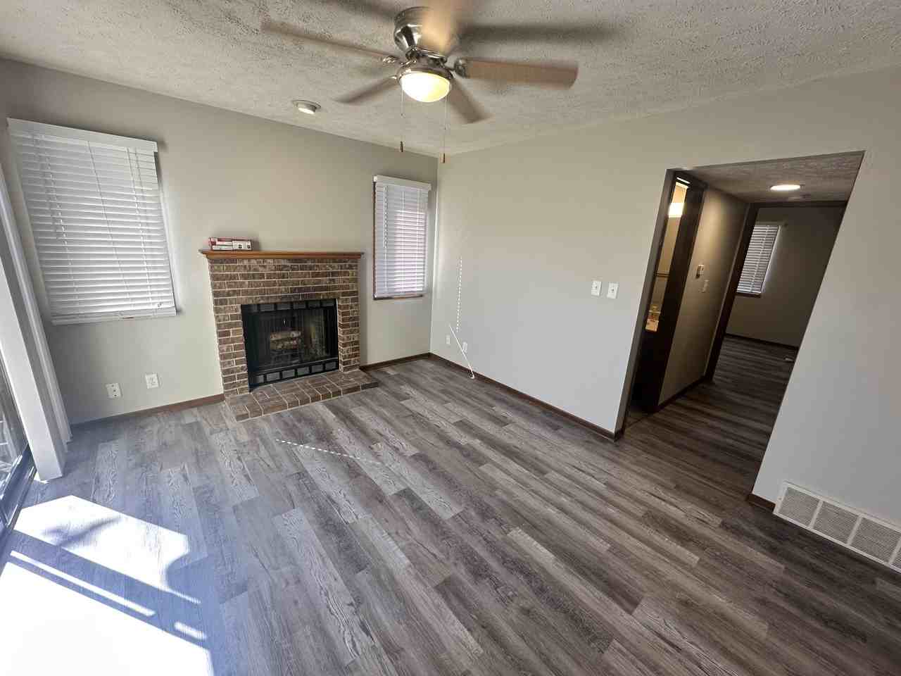 5840 S 52nd St. - Photo 2 of 6
