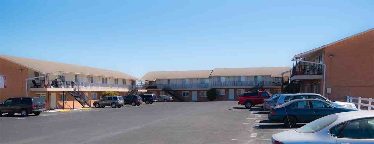 334 S Archdale Dr. - Photo 2 of 7