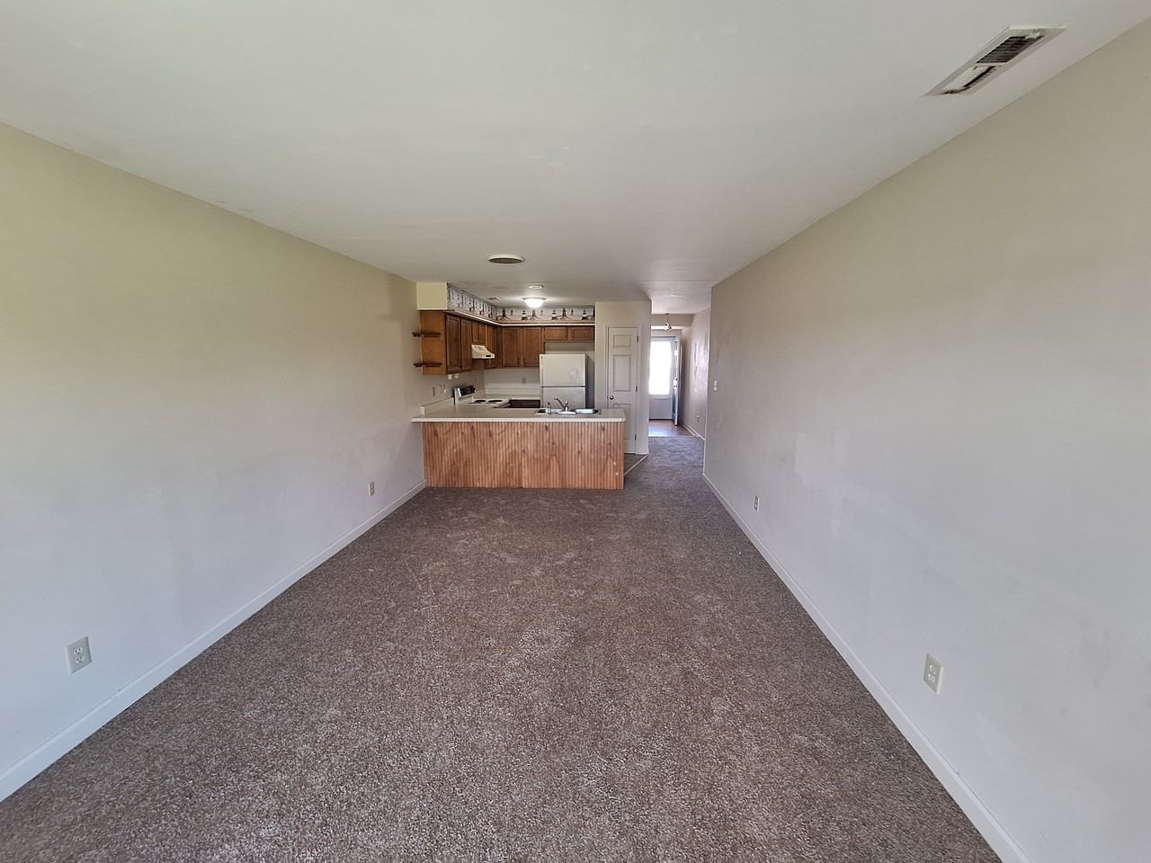 1800 Bay Street Unit 109 - Photo 2 of 10