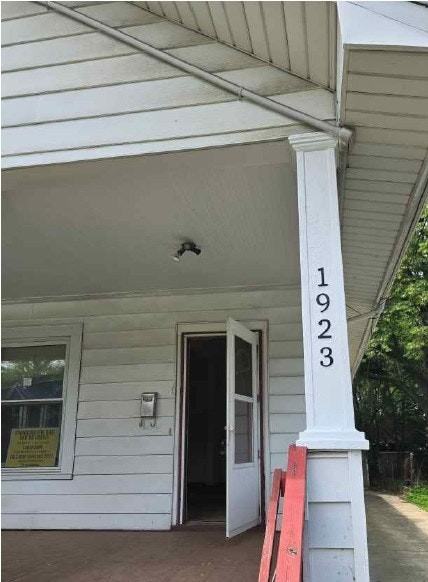 1923 North Peoria Avenue - Photo 2 of 11