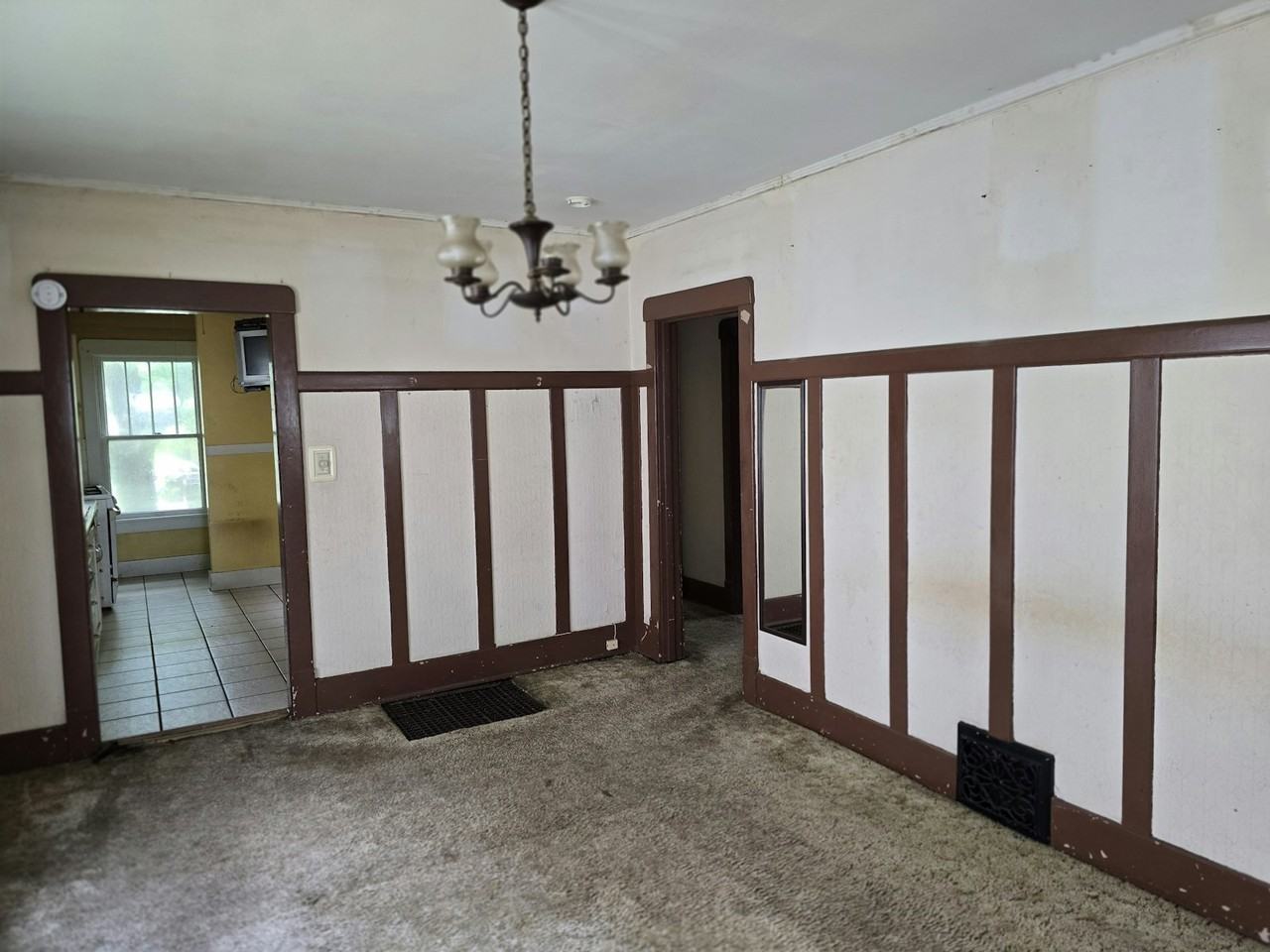 1923 North Peoria Avenue - Photo 3 of 11