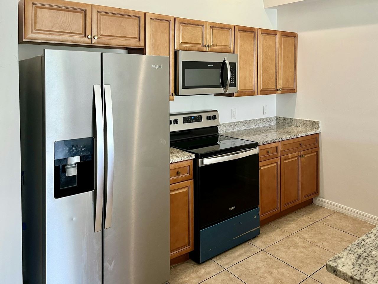 4623 Skyline Boulevard, Unit 4625 - Photo 3 of 11