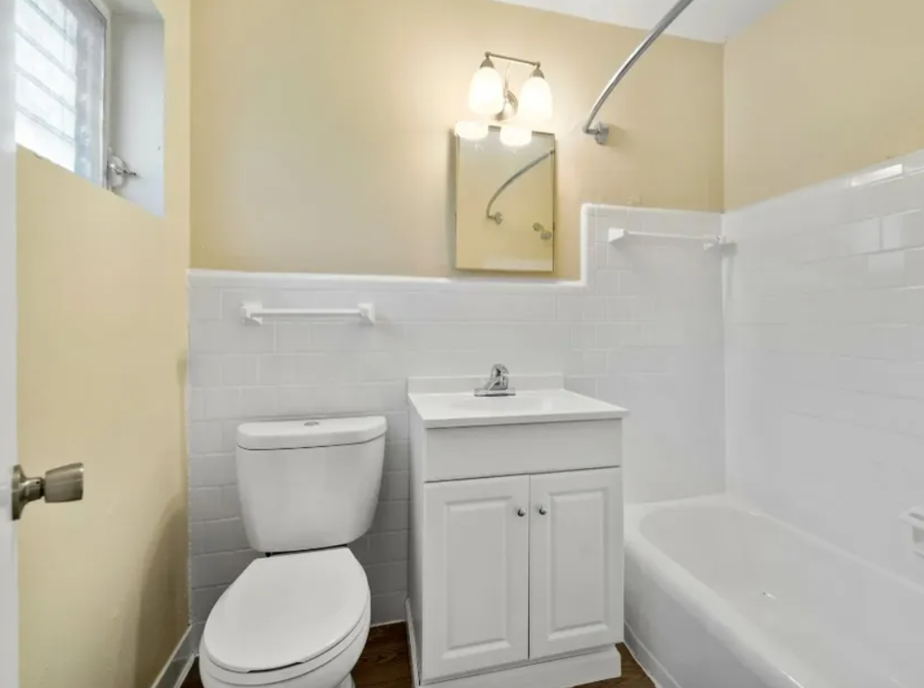 4320 Leeland Street - Photo 4 of 50