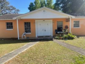 1405 College Park Lane, Unit B - Photo 1 of 1
