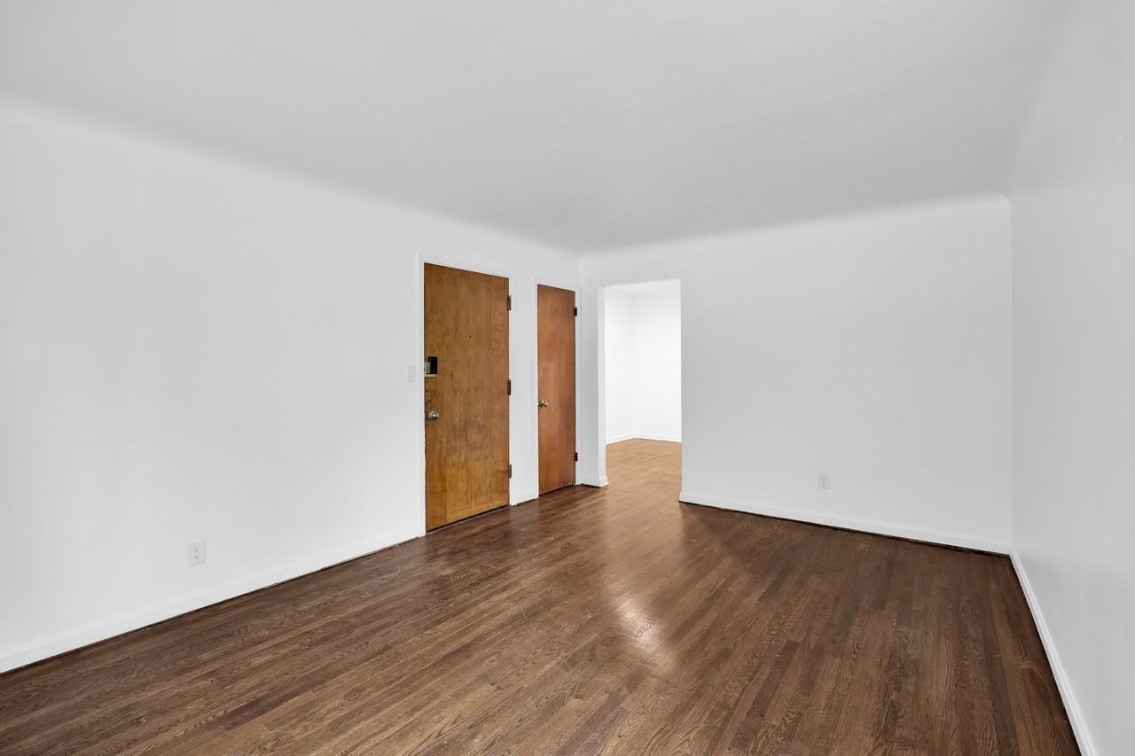 5429 Lester Road - Photo 2 of 15