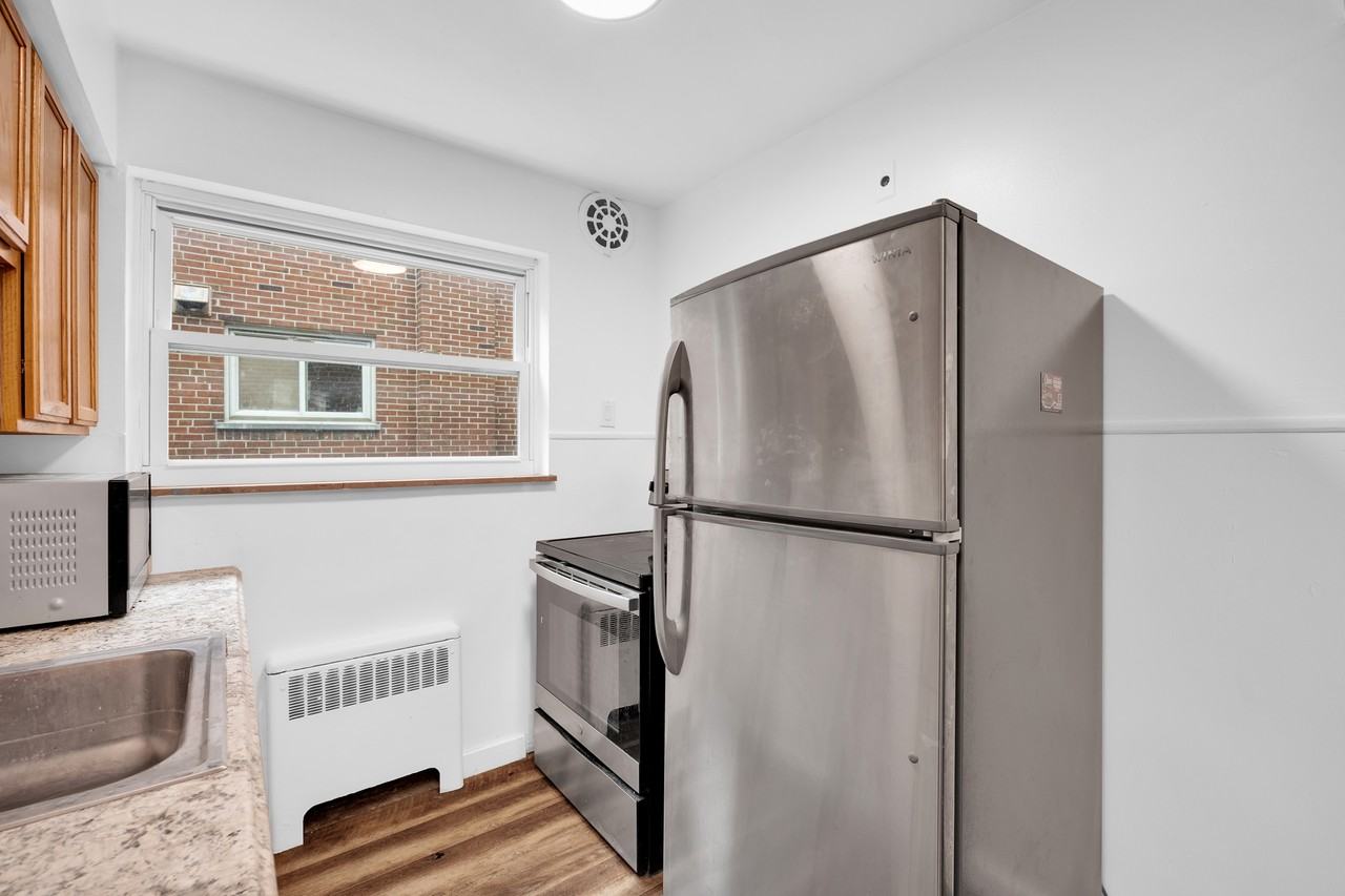 5429 Lester Road - Photo 6 of 15