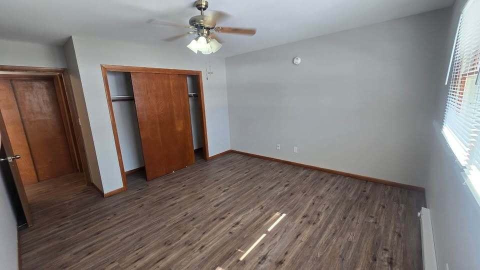 440 West Ray Street - Photo 3 of 18