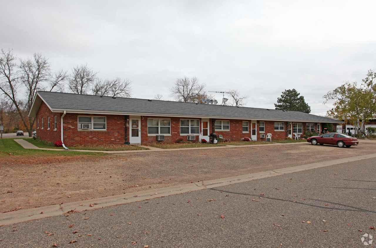 440 West Ray Street - Photo 5 of 18