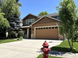 featured image of 3720 N Heritage View Ave