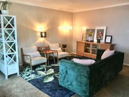 featured image of 3686 3rd Ave