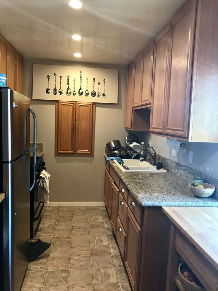 3686 3rd Ave - Photo 5 of 31