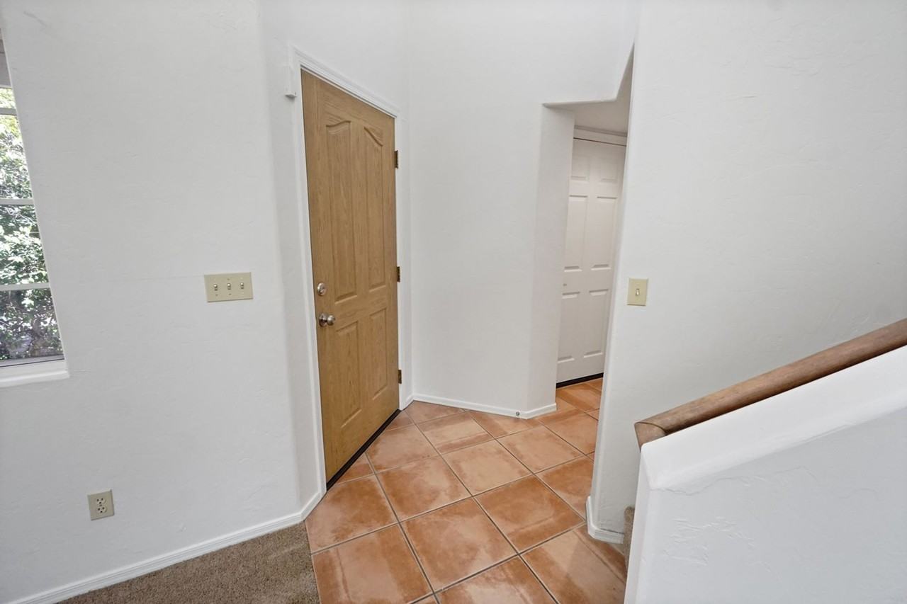 3387 N Wood Violet Ct - Photo 3 of 33