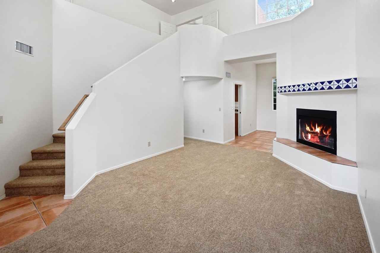 3387 N Wood Violet Ct - Photo 4 of 33