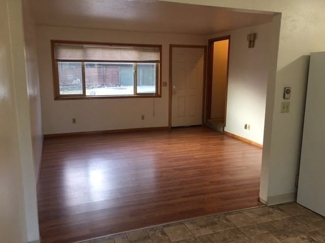 951 Nw Portland Ave - Photo 4 of 7