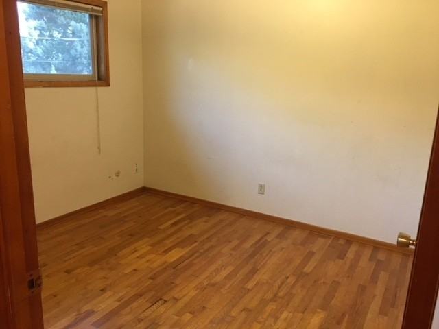 951 Nw Portland Ave - Photo 6 of 7