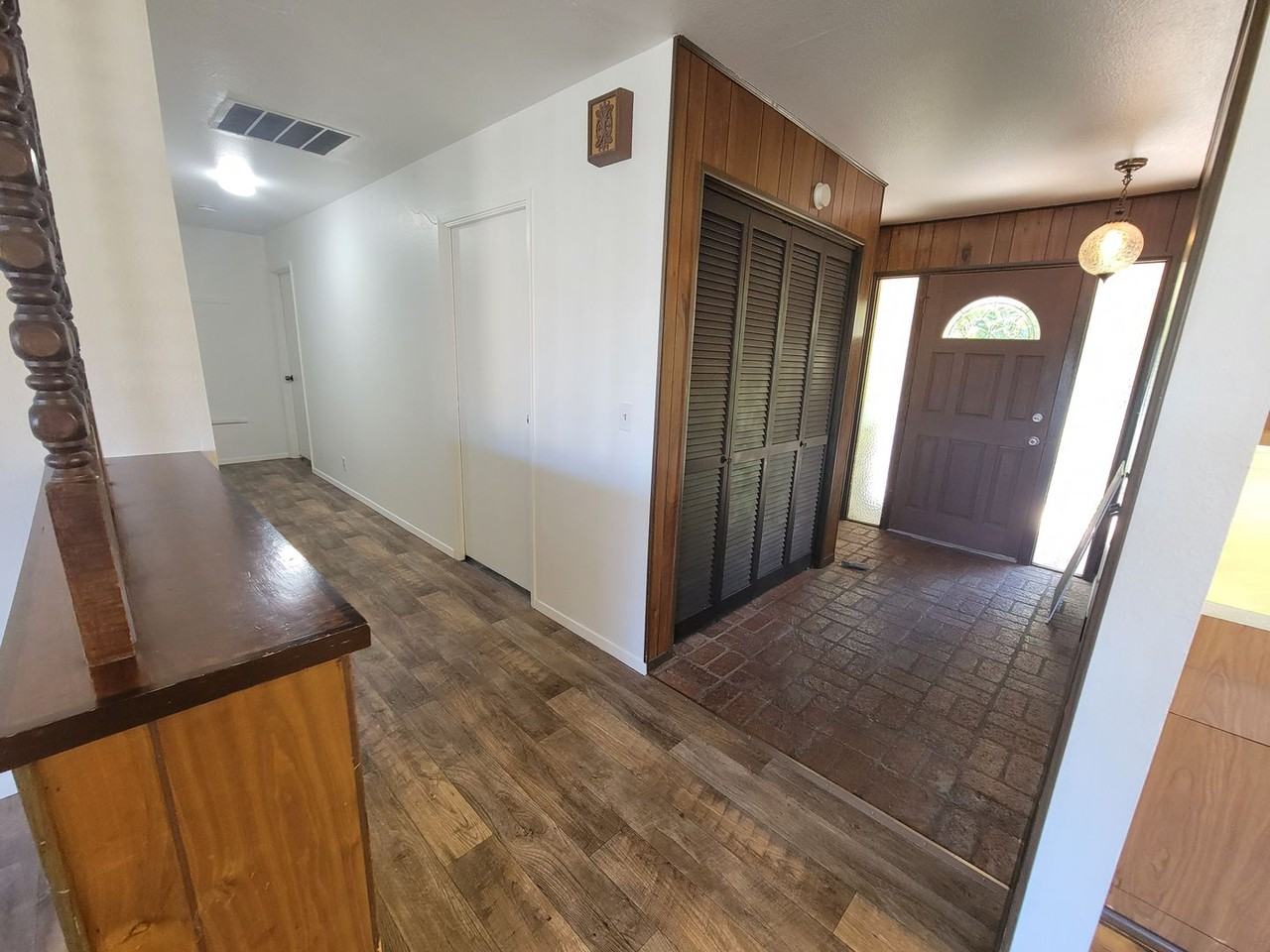 426 Stanmar Dr - Photo 3 of 32