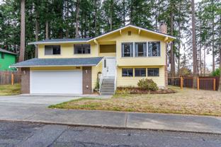 742 Sw 11th Ct - Photo 1 of 1