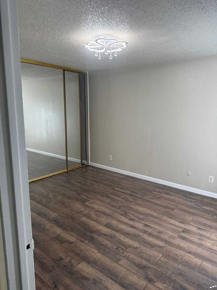 5630 Boca Raton Blvd - Photo 4 of 20