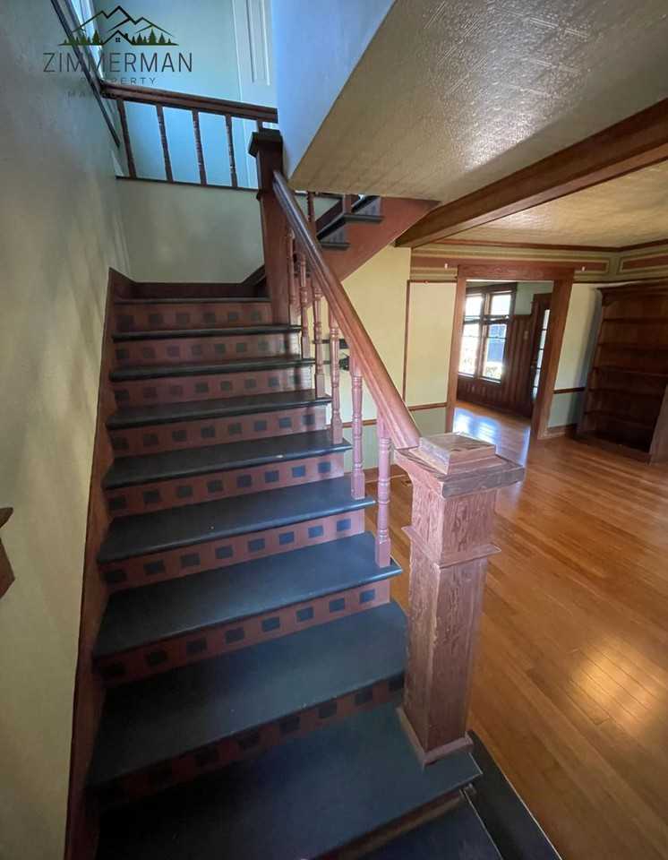 1642 W Main St - Photo 3 of 22