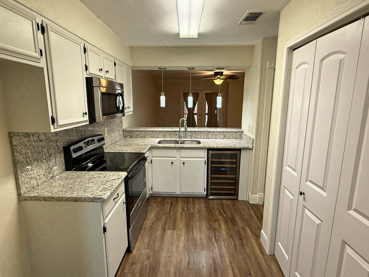 5222 E Rolling Ridge Dr - Photo 5 of 15