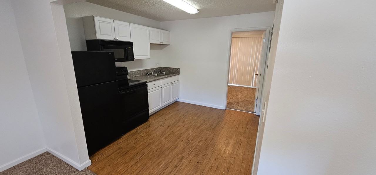 721 Depew St #3 - Photo 2 of 8