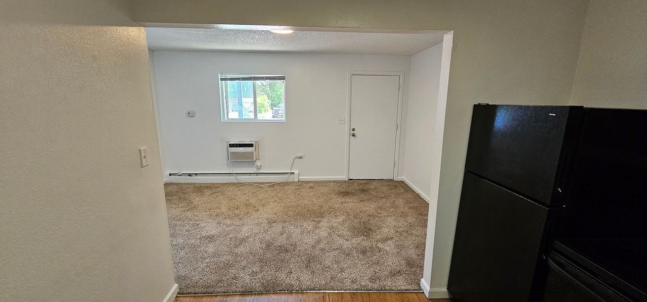 721 Depew St #3 - Photo 3 of 8