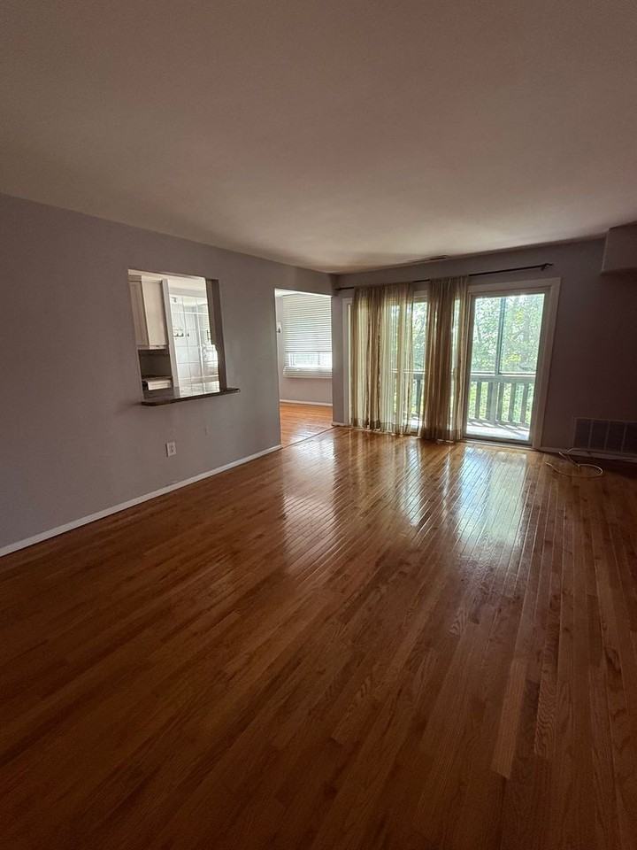 1507 Summit Pointe - Photo 6 of 19